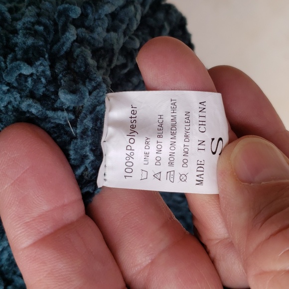 Over-the-hips Sweater - Picture 4 of 4